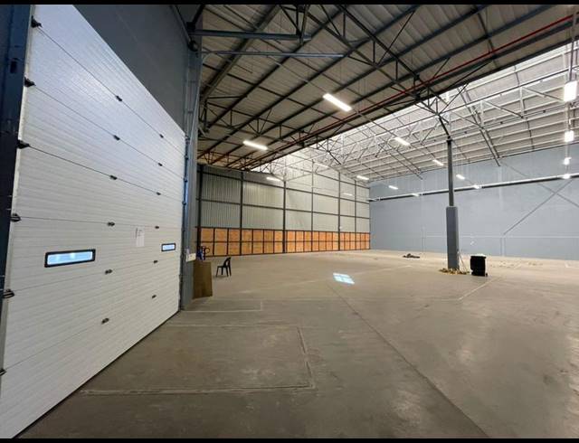 INDUSTRIAL PROPERTY TO RENT IN LOUWLARDIA